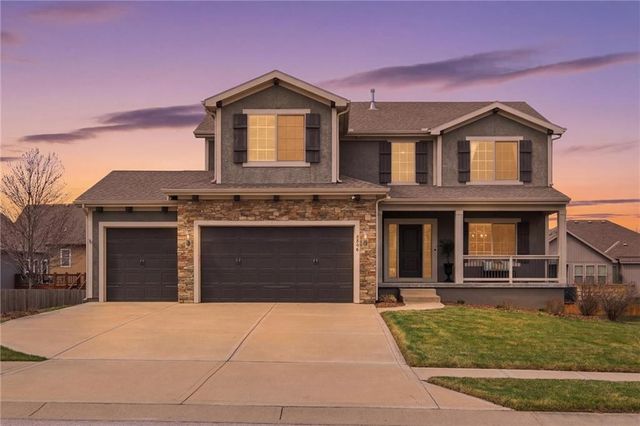 2308 W Piatt Lane, Olathe, KS 66061