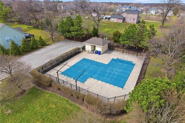 2308 W Piatt Lane, Olathe, KS 66061