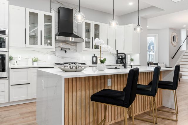 1096 Franklin Avenue, Columbus, OH 43205