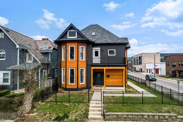 1096 Franklin Avenue, Columbus, OH 43205