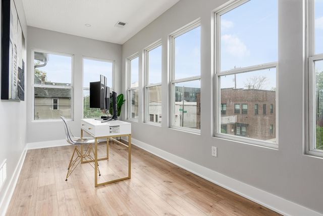 1096 Franklin Avenue, Columbus, OH 43205