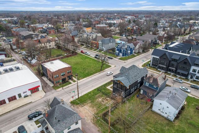 1096 Franklin Avenue, Columbus, OH 43205