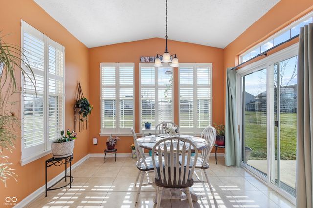 8385 Belmont Drive, Avon, IN 46123