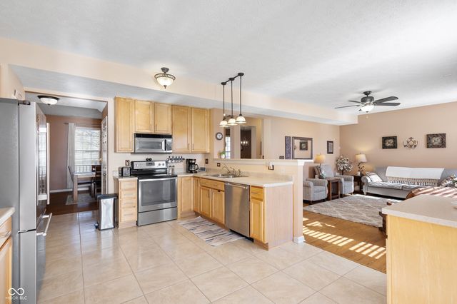 8385 Belmont Drive, Avon, IN 46123