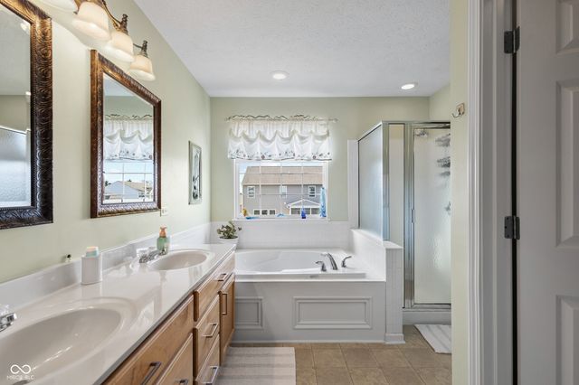 8385 Belmont Drive, Avon, IN 46123