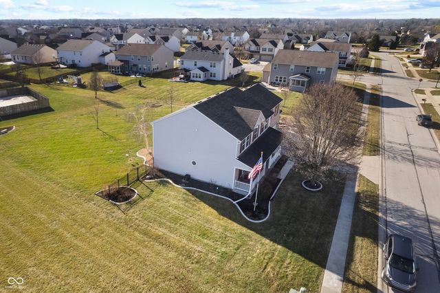 8385 Belmont Drive, Avon, IN 46123