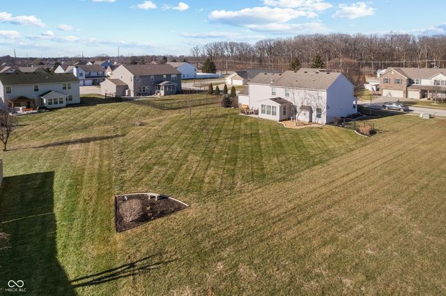 8385 Belmont Drive, Avon, IN 46123