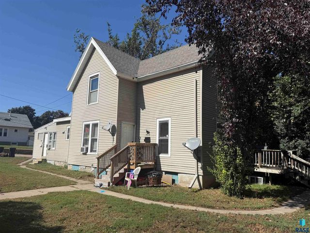 617 S Walts Ave Avenue, Sioux Falls, SD 57104