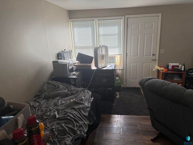 617 S Walts Ave Avenue, Sioux Falls, SD 57104