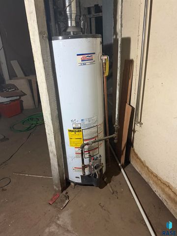 617 S Walts Ave Avenue, Sioux Falls, SD 57104