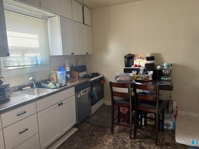 617 S Walts Ave Avenue, Sioux Falls, SD 57104