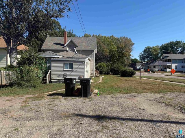617 S Walts Ave Avenue, Sioux Falls, SD 57104