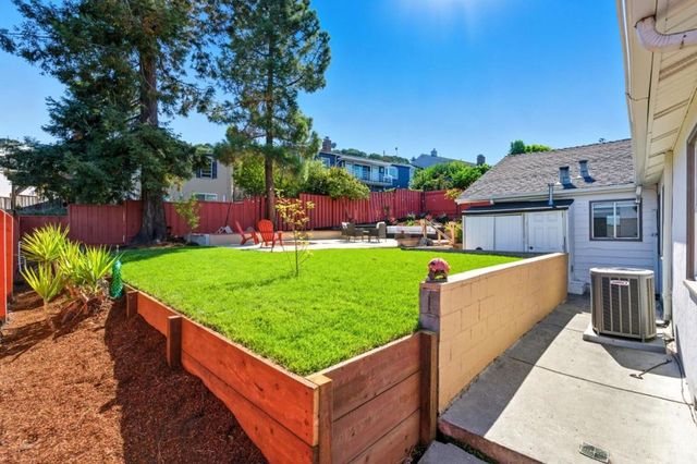 217 W 40th Avenue, San Mateo, CA 94403