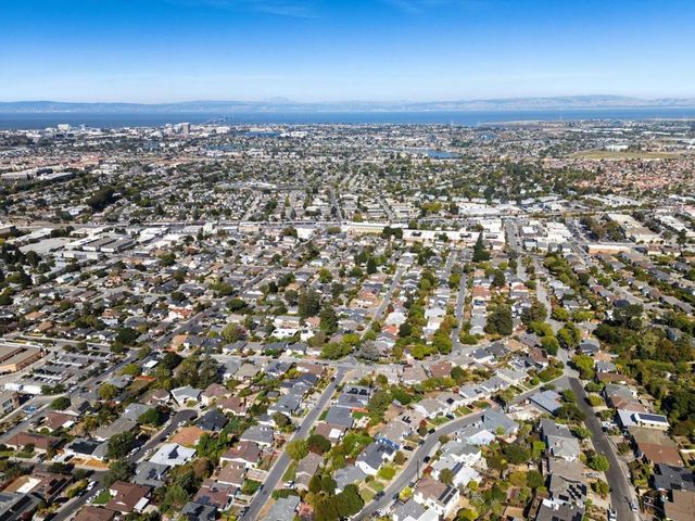 217 W 40th Avenue, San Mateo, CA 94403
