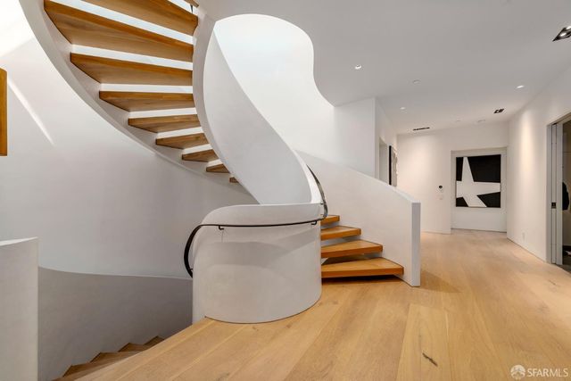 1281 Greenwich Street, San Francisco, CA 94109
