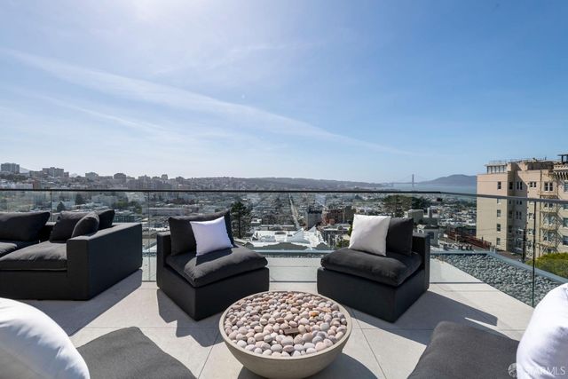 1281 Greenwich Street, San Francisco, CA 94109