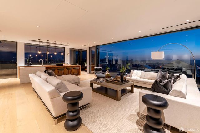 1281 Greenwich Street, San Francisco, CA 94109