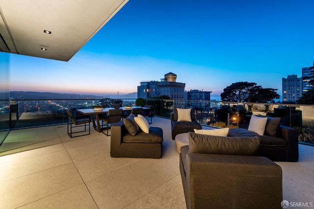 1281 Greenwich Street, San Francisco, CA 94109