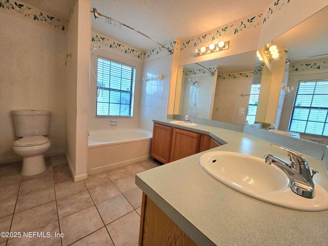 1528 BEECHER Lane, Orange Park, FL 32073
