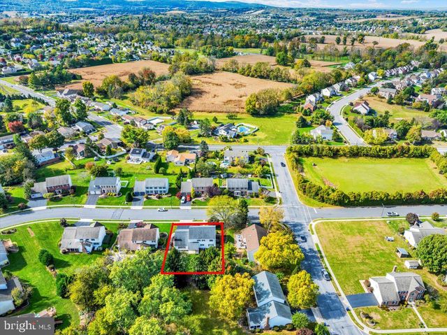 512 THOMAS PL, Reading, PA 19608