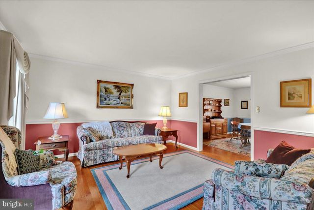 512 THOMAS PL, Reading, PA 19608