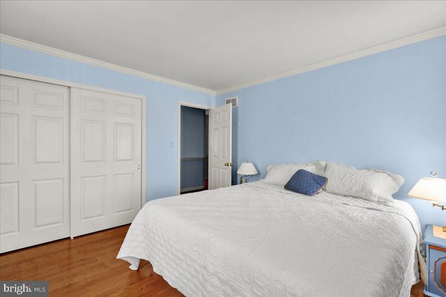 512 THOMAS PL, Reading, PA 19608