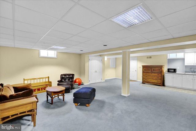 512 THOMAS PL, Reading, PA 19608