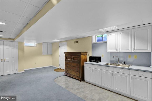 512 THOMAS PL, Reading, PA 19608