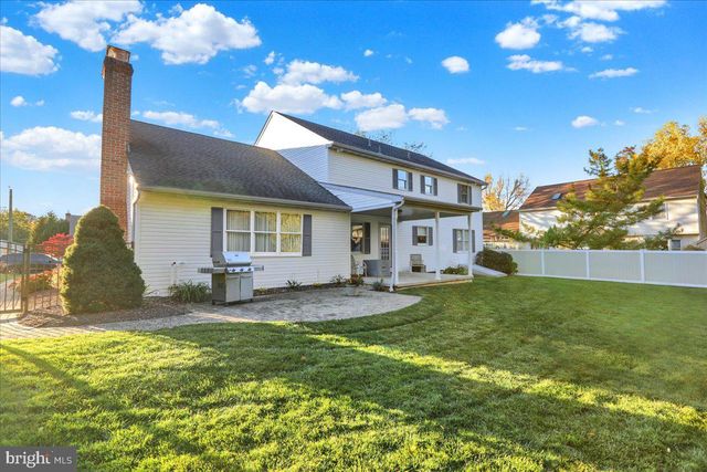 512 THOMAS PL, Reading, PA 19608