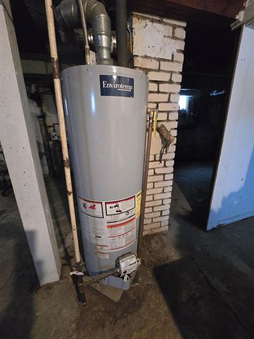 77 Eldred Street, Battle Creek, MI 49015