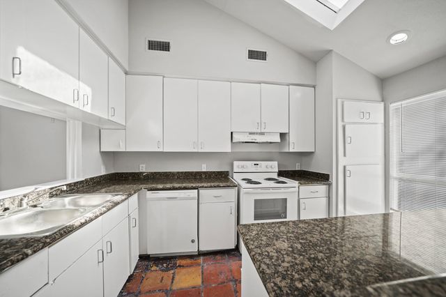 4343 Willow Beach Drive, Houston, TX 77072