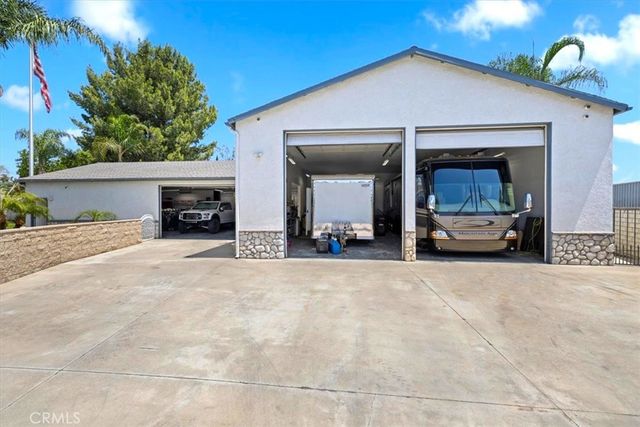 5094 VAIL, Jurupa Valley, CA 91752