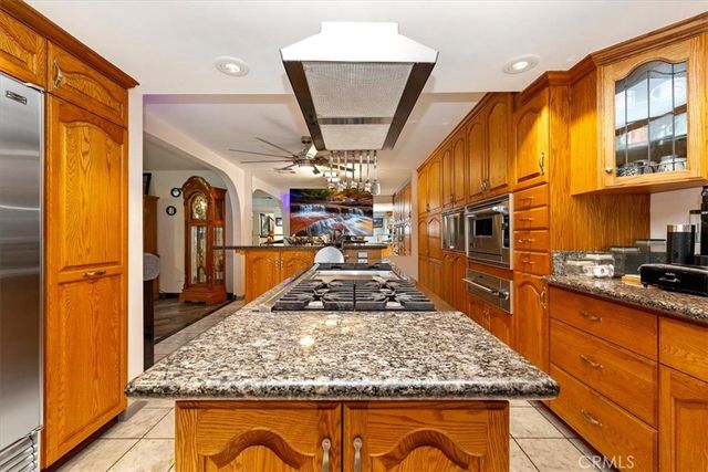5094 VAIL, Jurupa Valley, CA 91752