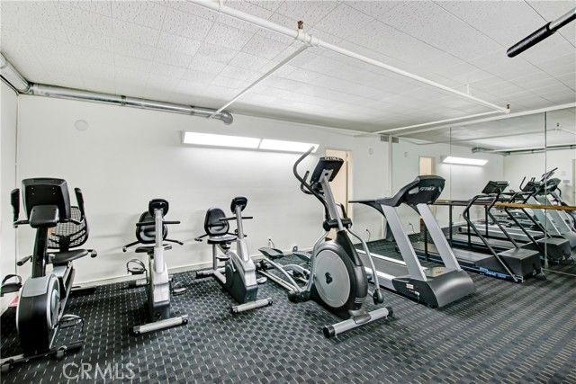 4949 Genesta 104, Encino (los Angeles), CA 91316