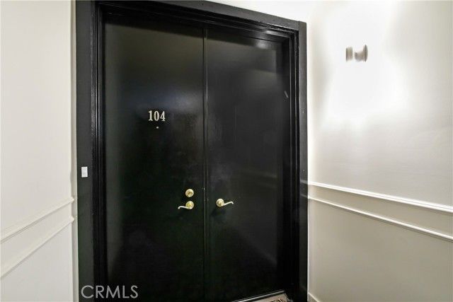 4949 Genesta 104, Encino (los Angeles), CA 91316