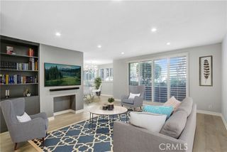 4949 Genesta 104, Encino (los Angeles), CA 91316