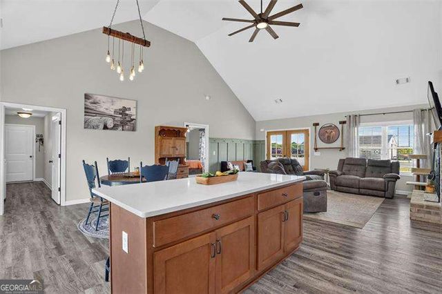 267 Hammond Road SE, Calhoun, GA 30701