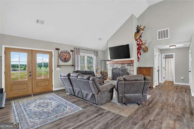 267 Hammond Road SE, Calhoun, GA 30701