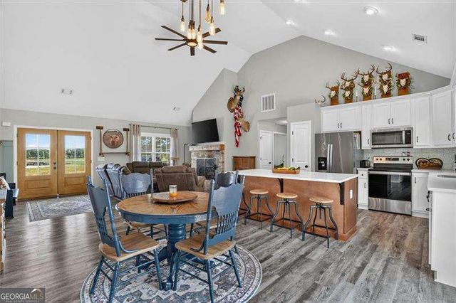 267 Hammond Road SE, Calhoun, GA 30701