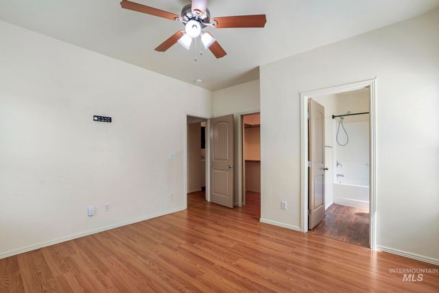 786 Parkwood Dr., Twin Falls, ID 83301