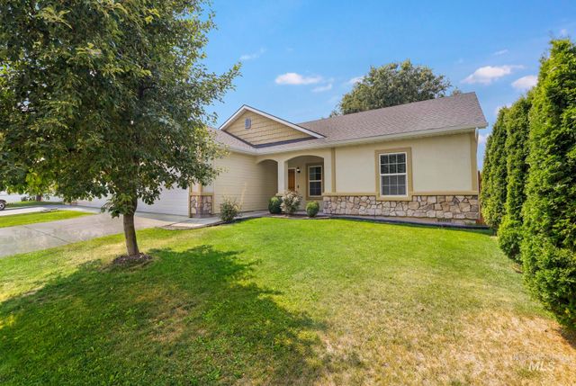 786 Parkwood Dr., Twin Falls, ID 83301