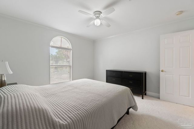 6052 Firefly Dr, Pensacola, FL 32507