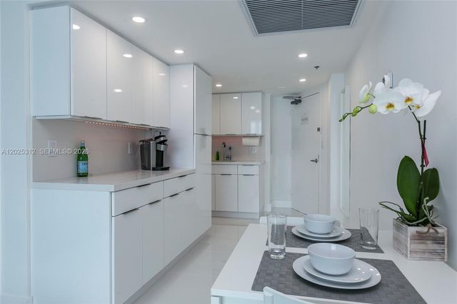 5445 Collins Ave 1232, Miami Beach, FL 33140