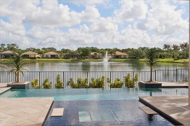 17120 SW Ambrose Way, Port St. Lucie, FL 34986