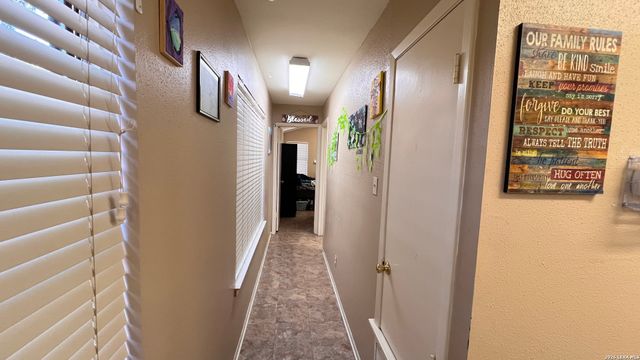 7137 W Military, San Antonio, TX 78227