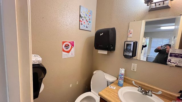 7137 W Military, San Antonio, TX 78227