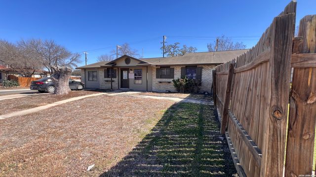 7137 W Military, San Antonio, TX 78227
