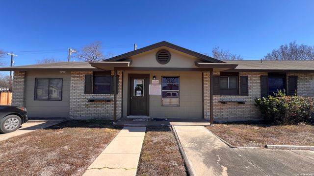 7137 W Military, San Antonio, TX 78227