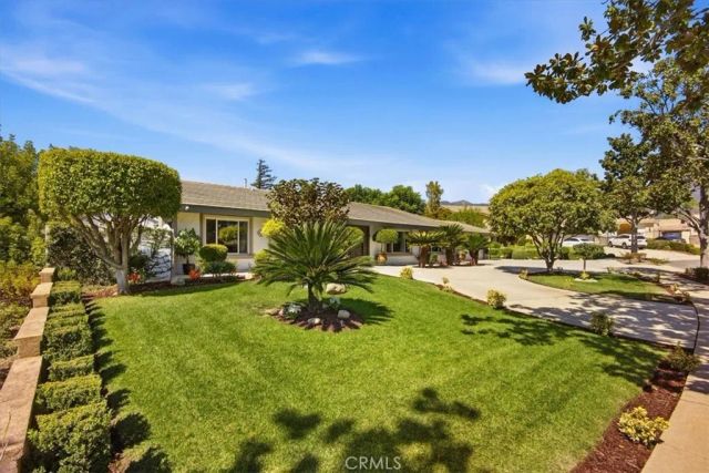 1931 N Redding Way, Upland, CA 91784