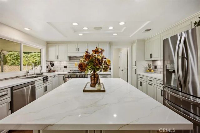1931 N Redding Way, Upland, CA 91784